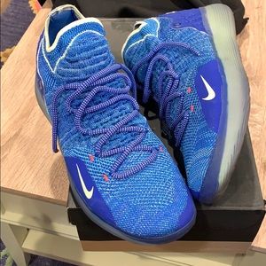 Worn twice. KD 11. Kevin Durant 11